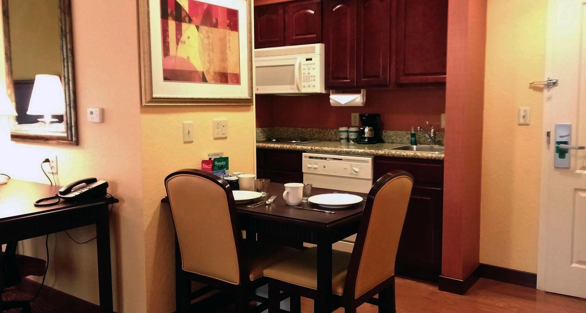 Hotel Homewood By Hilton Collins 3*